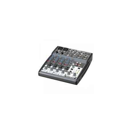 Mezcladora Behringer, Mod 802